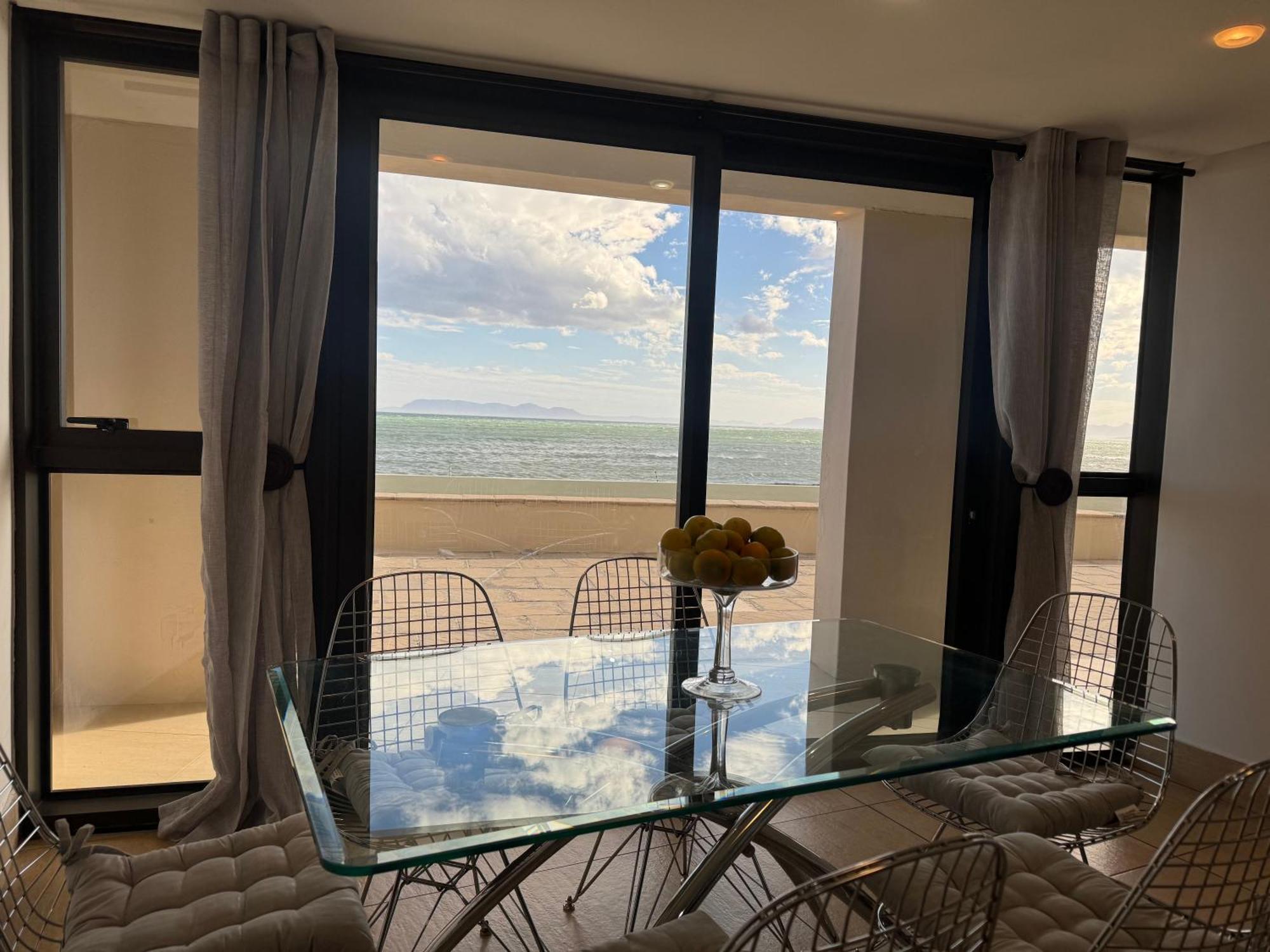 Loddey'S Self Catering Apartments - By Beach Collection Strand Zewnętrze zdjęcie